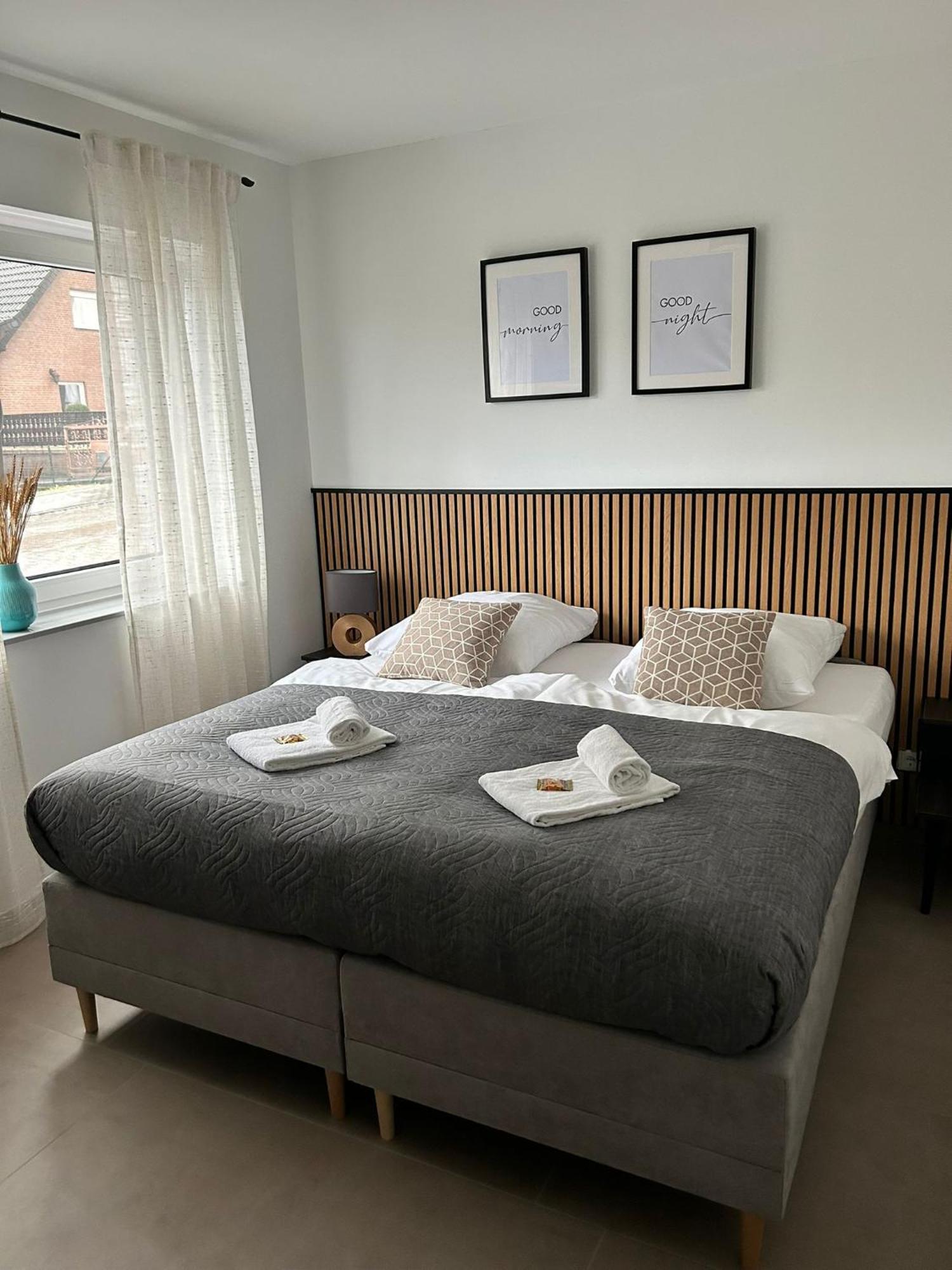 Hama Design Homes Paderborn 4 Apartments ภายนอก รูปภาพ